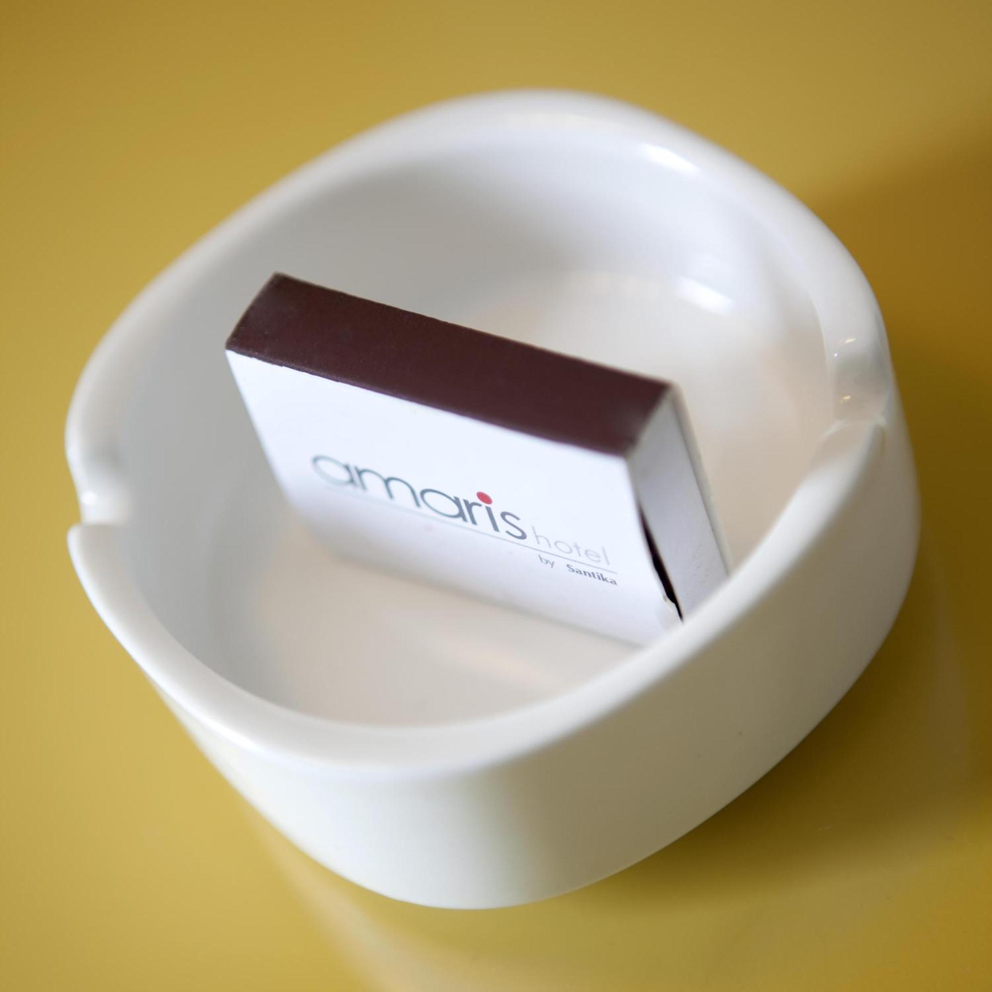 Amaris Hotel Cihampelas Bandung Buitenkant foto